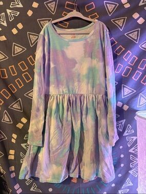 Cat & Jack Pastel Tie-Dye Long Sleeve Dress in Lavender & Teal